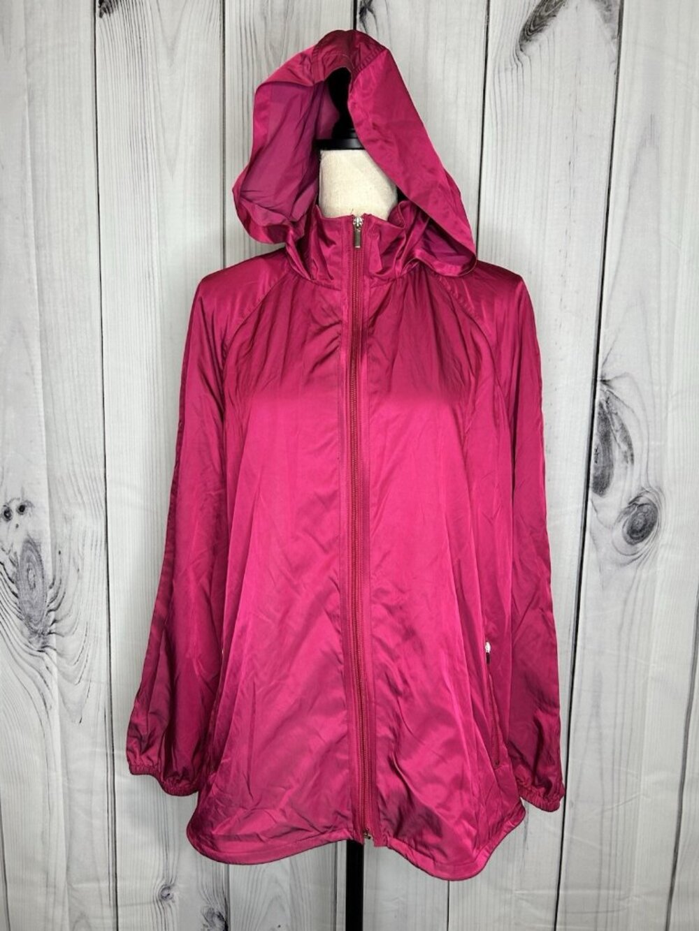 Chicos Zenergy Women's Hooded Nylon Blend Full Zip Jacket Sz 3 (16/18) Pink